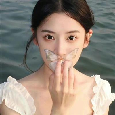 喧哗与骚动 封面